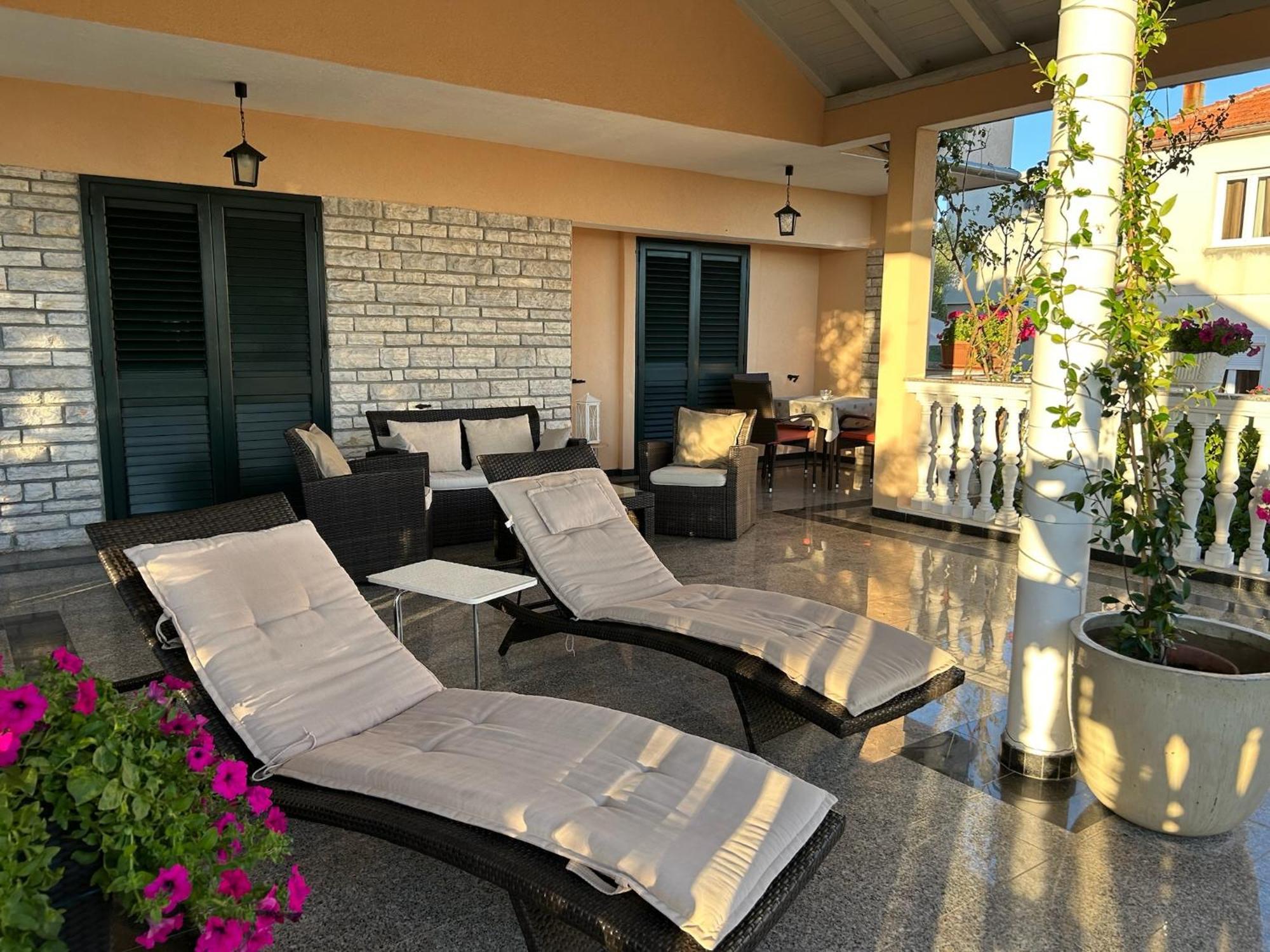 Holiday Home Villa Romantica Sveti Filip i Jakov Exterior photo