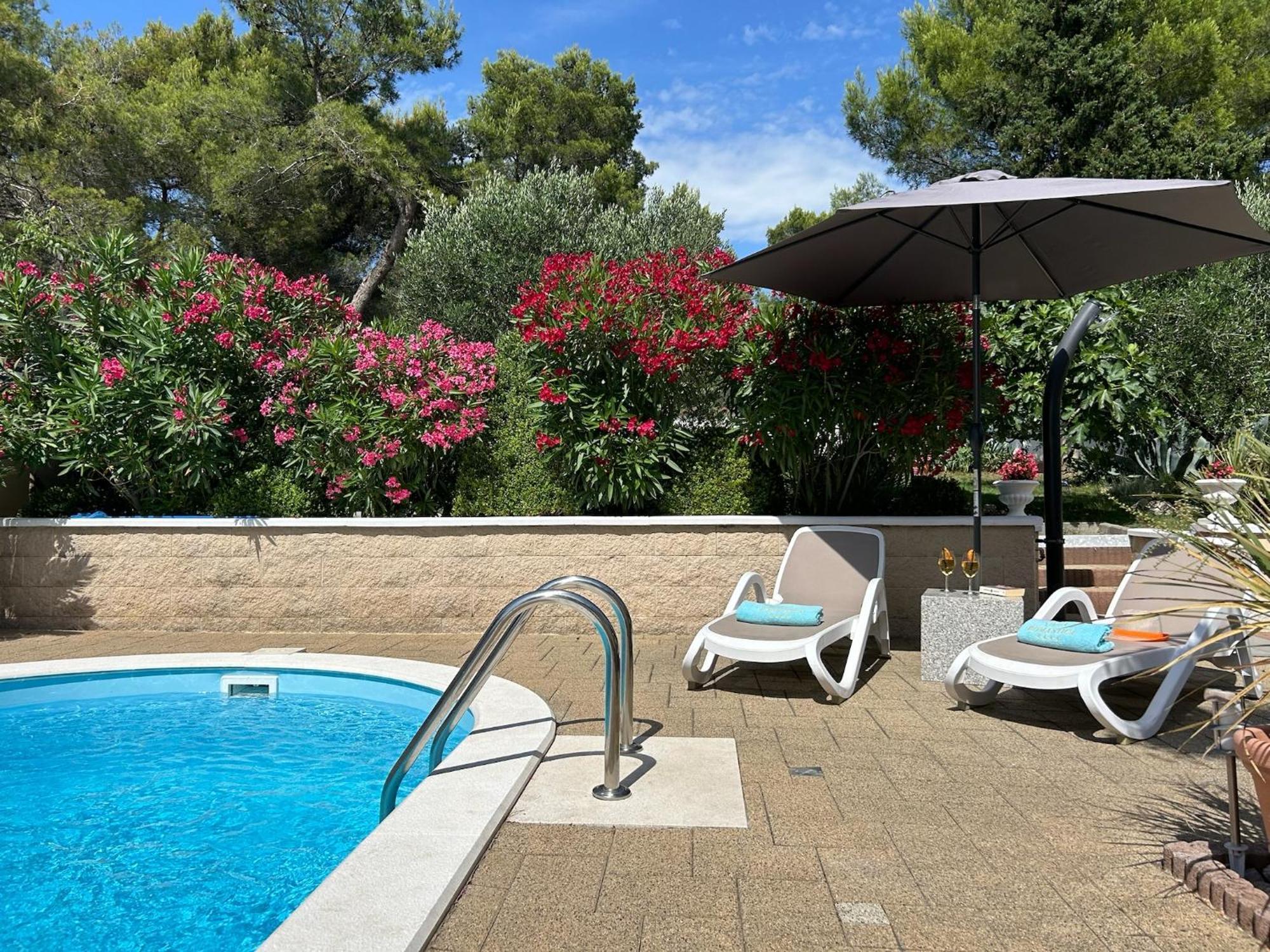 Holiday Home Villa Romantica Sveti Filip i Jakov Exterior photo